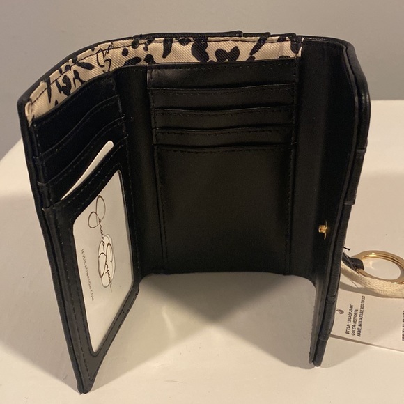 Jessica Simpson Wallet - Picture 2 of 4